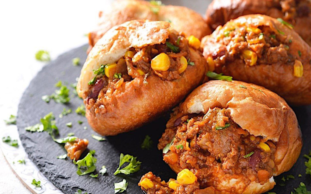 Vetkoeks With Mince Curry